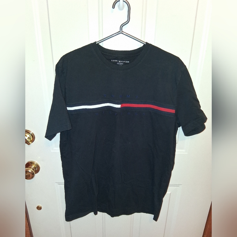 Men's Tommy Hilfiger Navy Tee Shirt, L